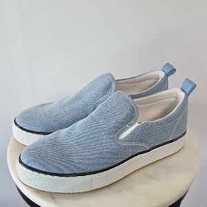 Marc Fisher Light Blue Denim Slip-On Sneakers Size 8 NWOT